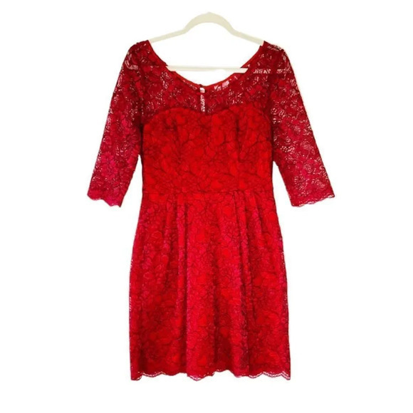 Betsey‎ Johnson Red Lace Dress Size 8 Holiday Party Fit and Flare Flirty Festive - Picture 1 of 7
